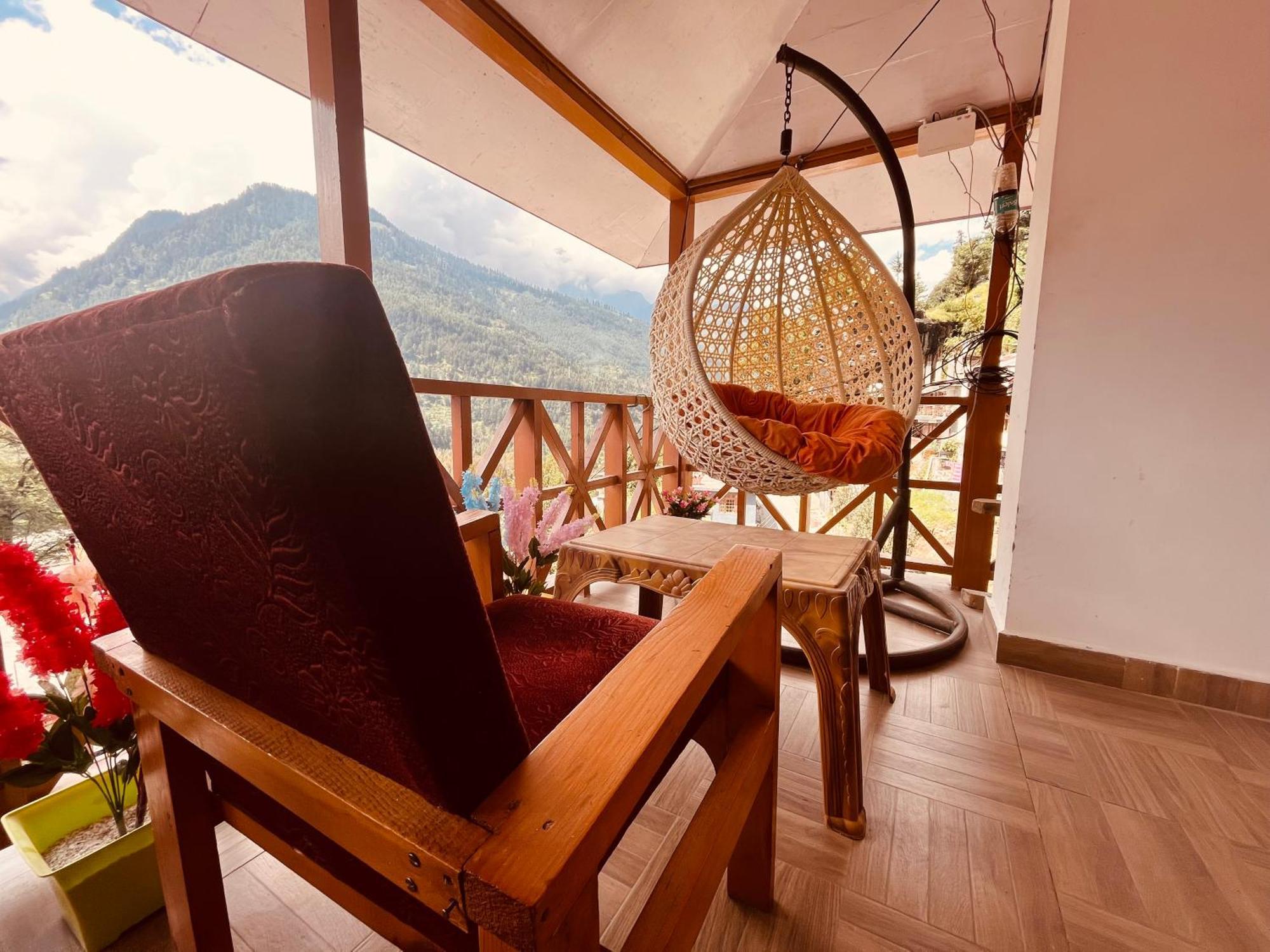 Sita Hotel & Cottage, Manali - A Boutique Wellness Hotel Exterior photo